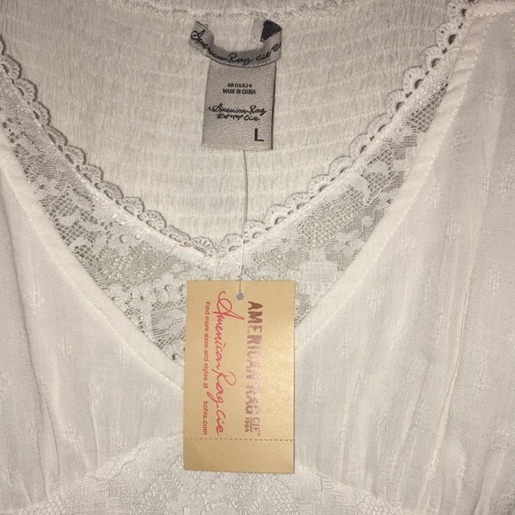 Flowy white lace tank top - Picture 3 of 4